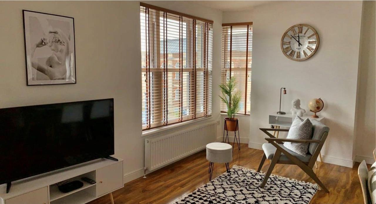 Apartment Penthouse, 2 Bedroom *